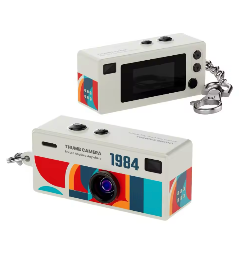 Mini Retro CCD Keychain Camera (1080P HD & Selfie Flip Lens)